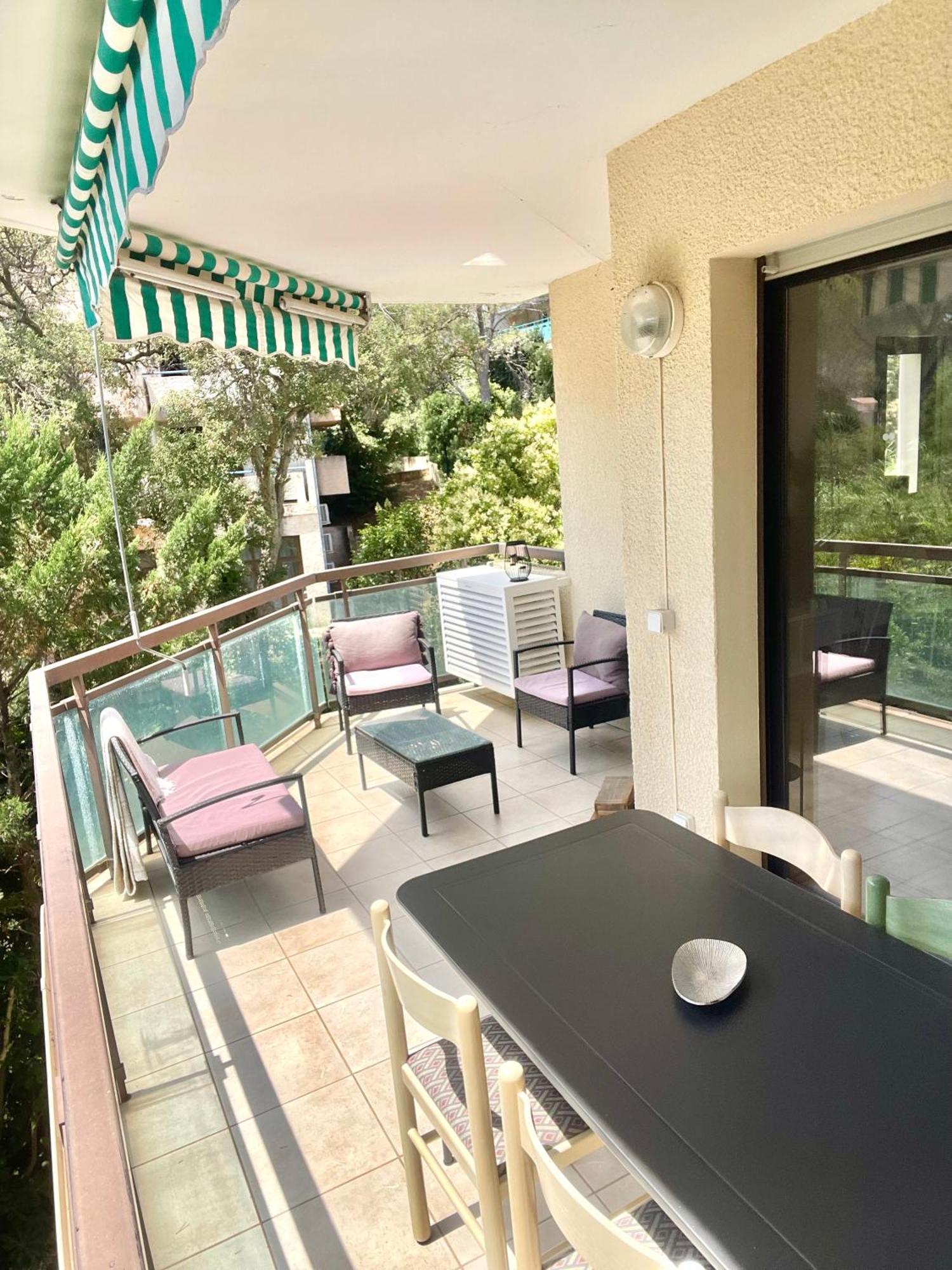 Appartement Plage Et Nature Saint-Raphael  Exterior photo